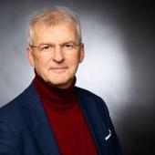 Prof. Dr.-Ing. Werner Engeln Prof. Dr.-Ing. Werner Engeln