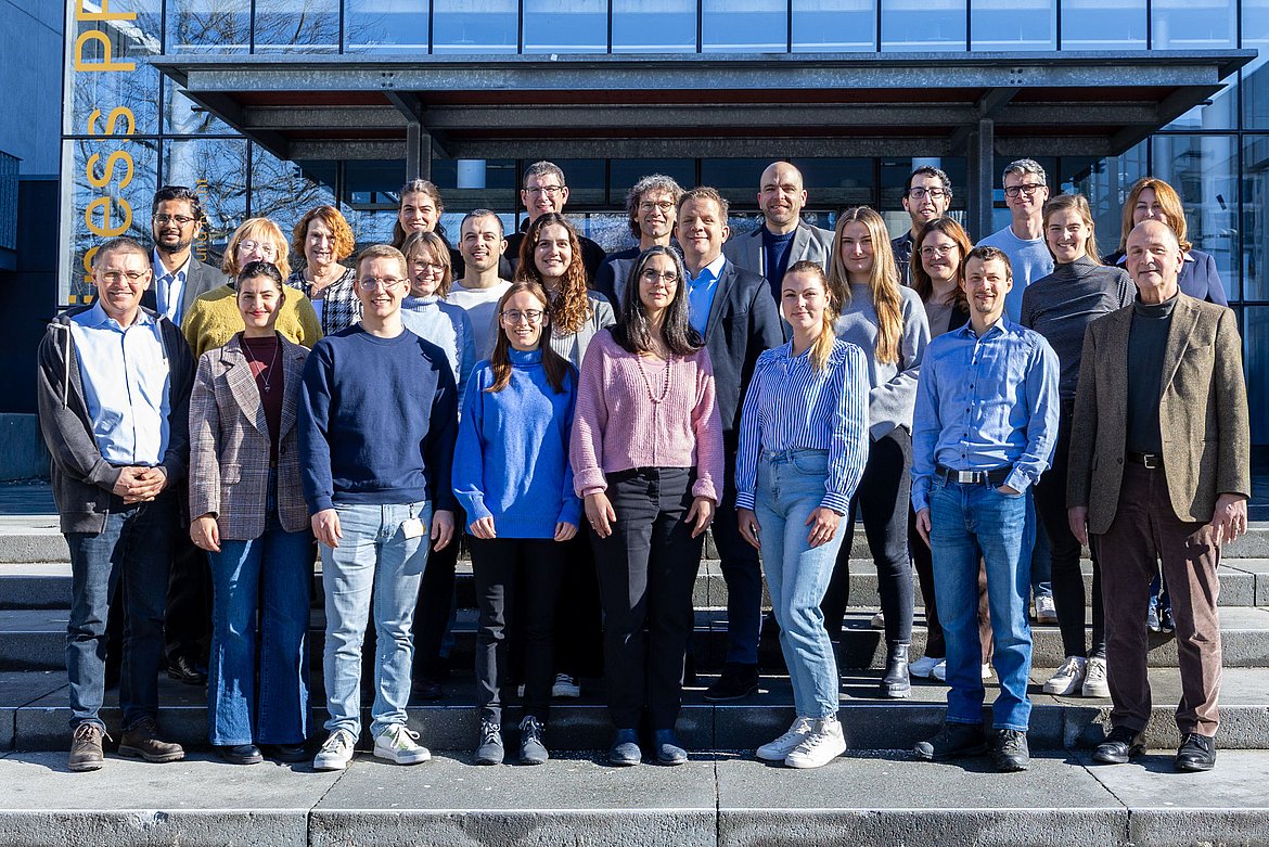 Das INEC-Team aus Professoren/innen und Mitarbeitern/innen im Jahr 2026 (ohne Julian Beyer, Marco Rudolf, Maike Senk)