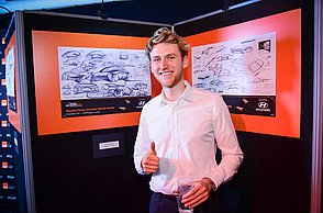 Mit seinen Zeichnungen (links) konnte Peer Steffensen den Wettbewerb für sich entscheiden.