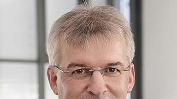 Professor Werner Engeln