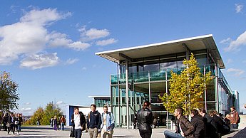 Der Campus der Hochschule Pforzheim mit Bibliothek