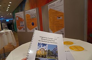 Info-Stand Prorektorat für Energiemanagement und Klimaschutz
