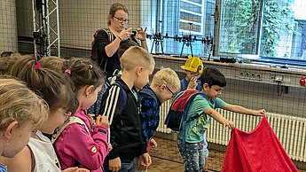 Kindergartenkinder zu Besuch