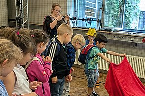 Kindergartenkinder zu Besuch
