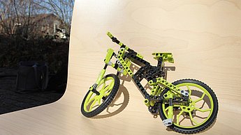 Probandenstudie des Forschungsprojekts „BikeAssist“ an der Hochschule Pforzheim: Mehr als 60 Frauen und Männer zwischen 60 und 84 Jahren absolvierten auf einem mit Sensoren und Messtechnik ausgestatteten Pedelec verschiedene Fahraufgaben. 