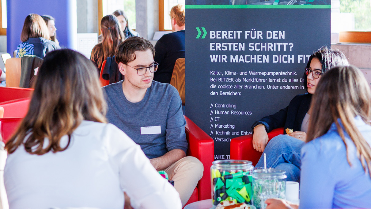 Studierende empfehlen die Teilnahme an den Career Afterworks
