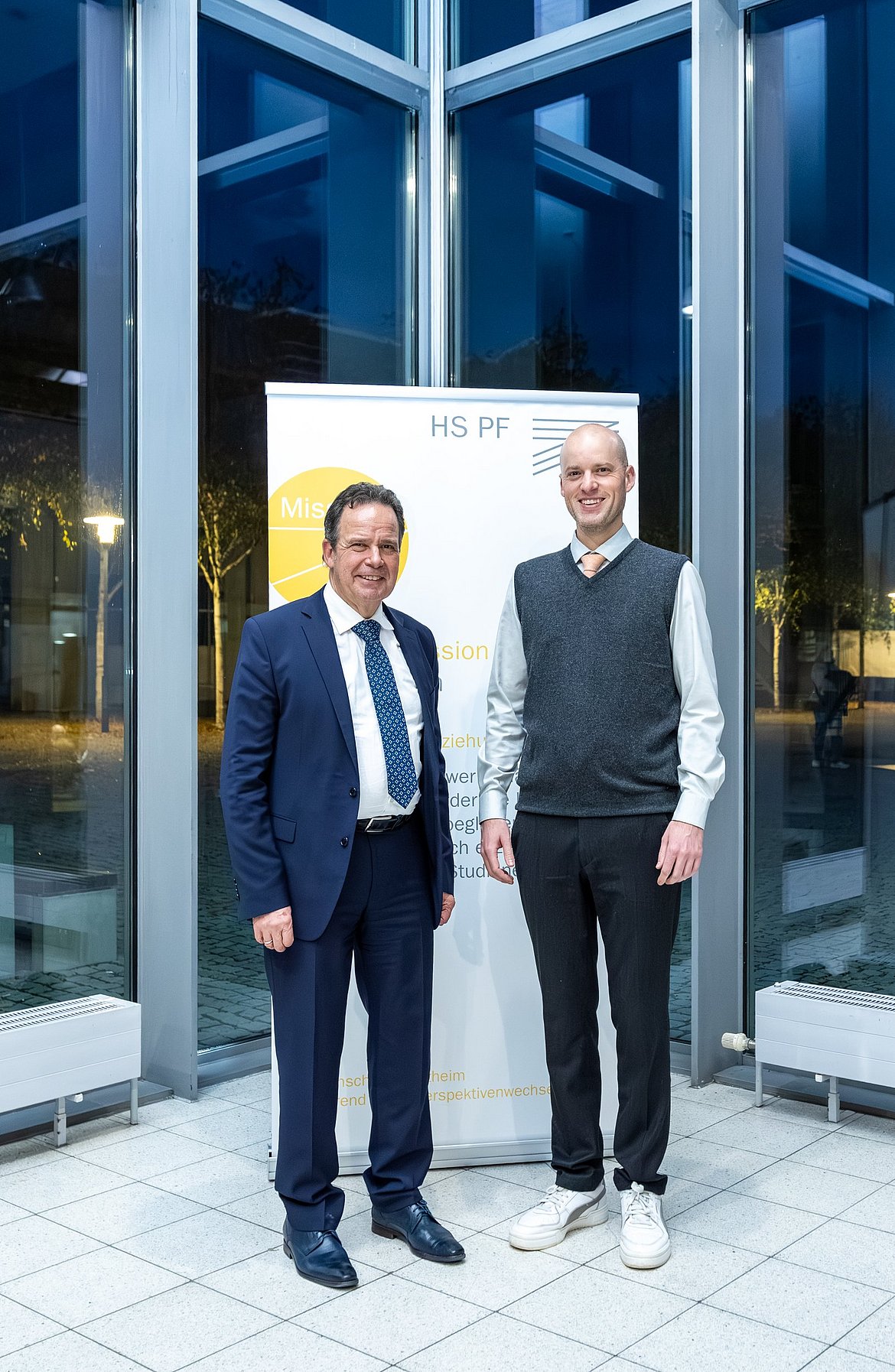 Rektor Jautz mit Prof. Parente