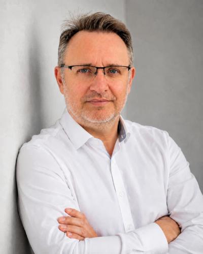 Prof. Dr.-Ing. Marcus Simon Prof. Dr.-Ing. Marcus Simon