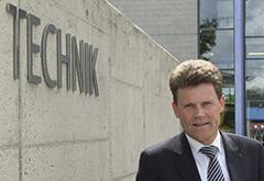 Prof. Dr.-Ing. Reiner Bührer Prof. Dr.-Ing. Reiner Bührer